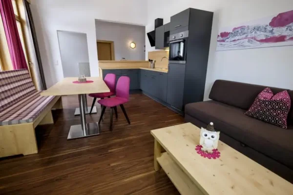 Karnia-Aktiv-Hotel-AP-Golz-11-thegem-gallery-sidebar